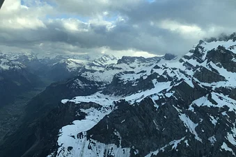 Alpenrundflug im Herzen der Alpen (3 Personen)