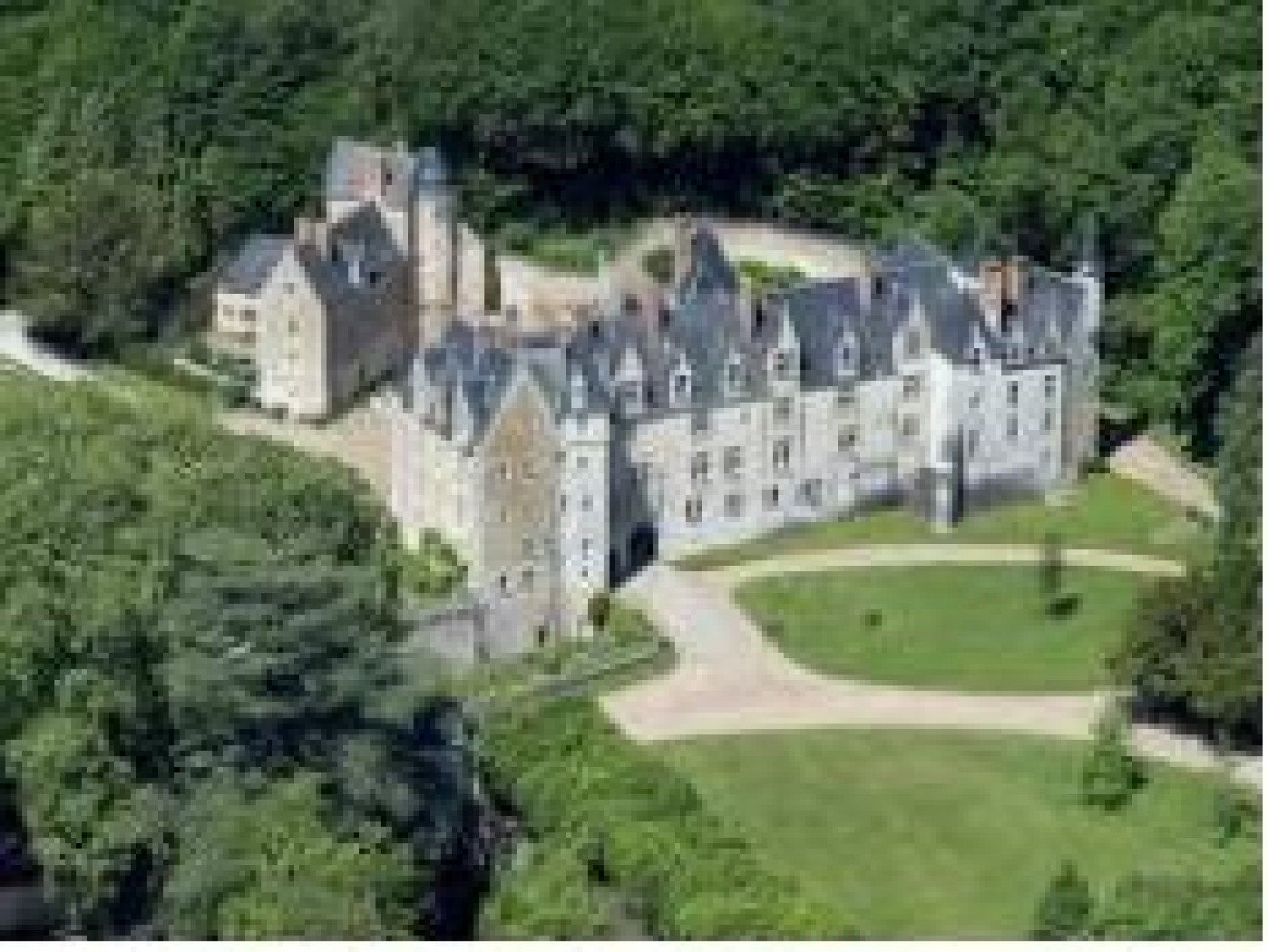 les châteaux de La Loire au départ du Mans en 2 heures