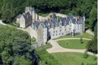 les châteaux de La Loire au départ du Mans en 2 heures