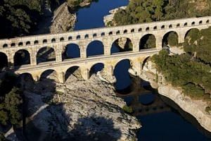 Pont du Gard vu du ciel
