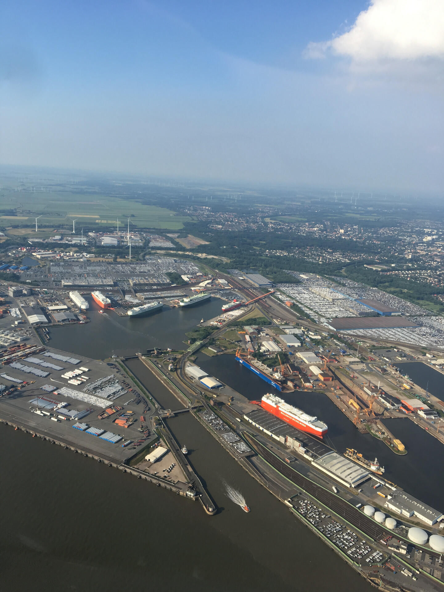 Küstenzauber: Eine Stunde über Bremerhaven und Cuxhaven