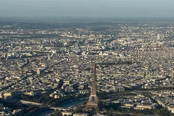 Le Château de Versailles, les portes de Paris en hélicoptère
