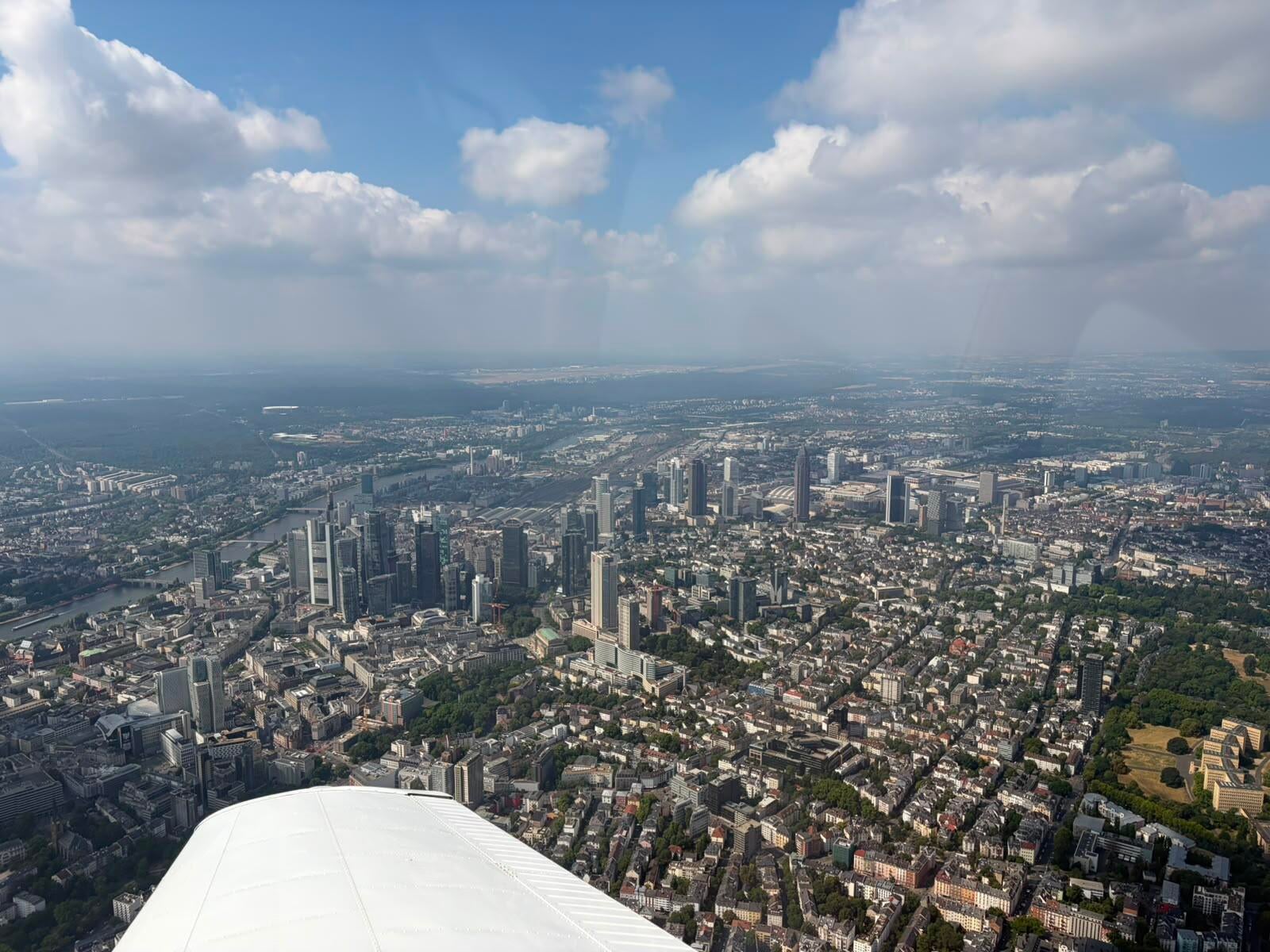 Frankfurt & Taunus | English / Italiano