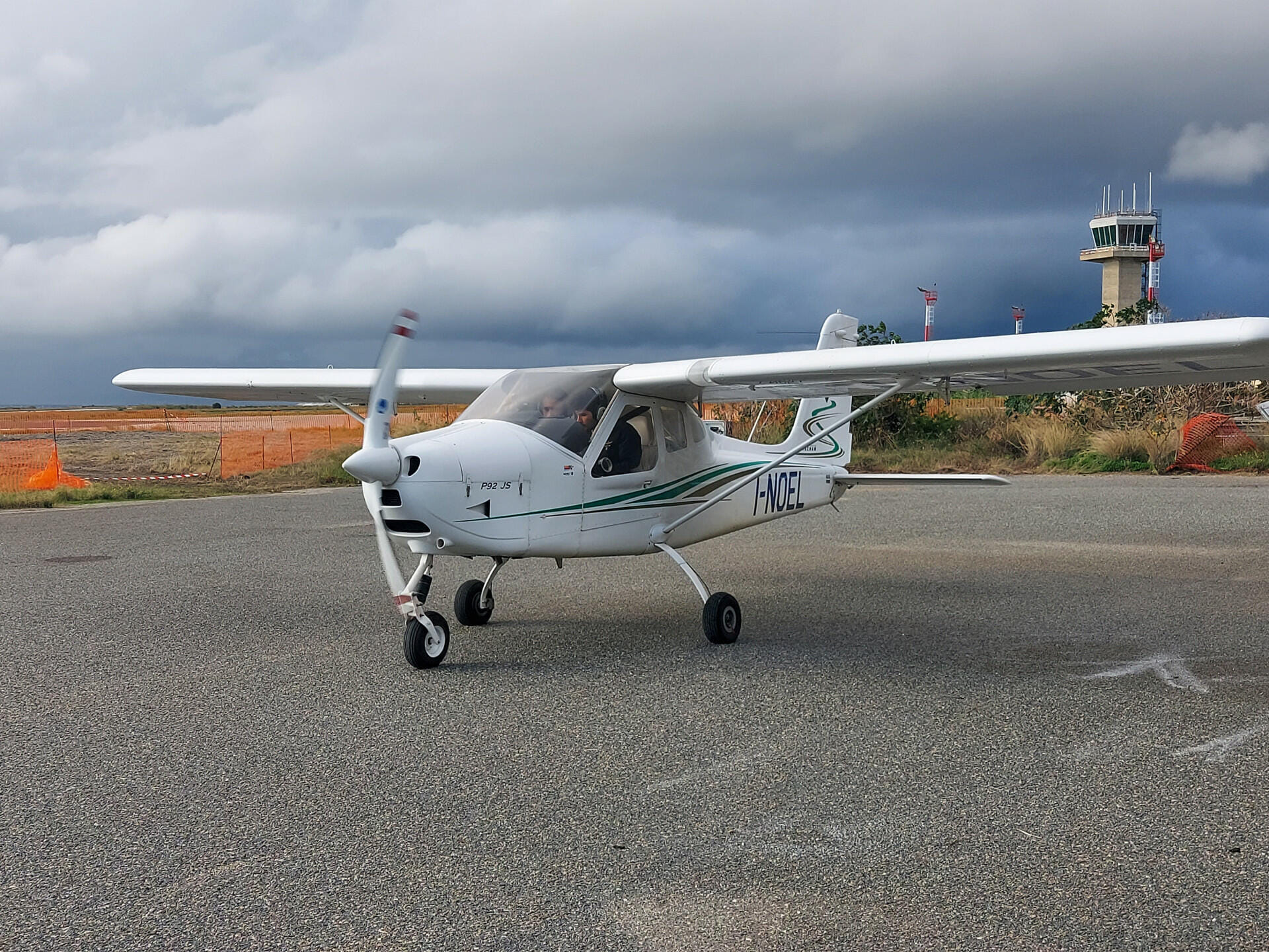 Tecnam P92JS