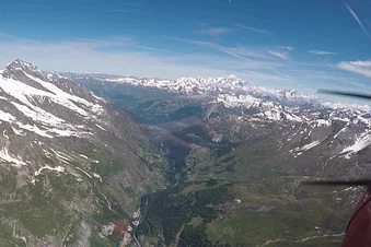 Virée aérienne dans les massifs Alpins