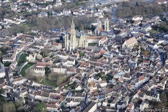 LE GRAND TOUR DES PLUS BEAUX CHATEAUX DE L'OISE