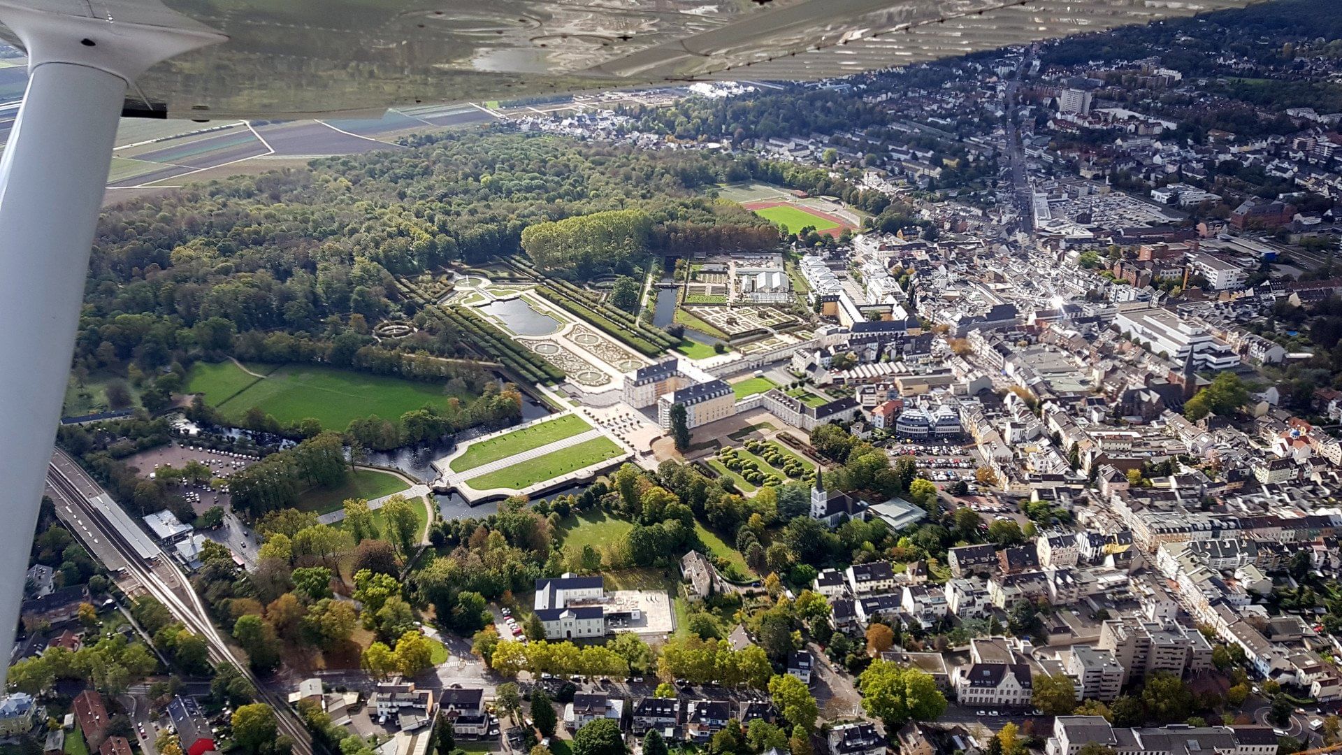 Köln, CGN, Bonn & Siebengebirge (60 Min./ab 2 P.)