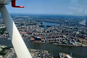 Großer Exklusiver Rundflug für Familie & Freunde 45 Min.