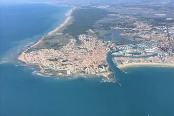 La Rochelle et les îles charentaises vues du ciel