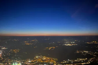 Lyon vue du ciel - de jour comme de nuit