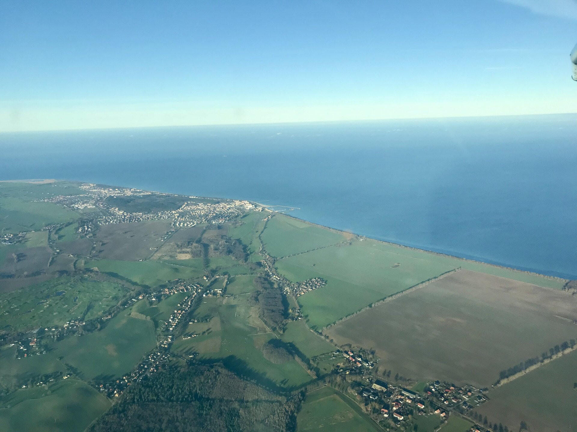 Flug entlang der Ostsee von Rostock bis Wismar, ab Berlin