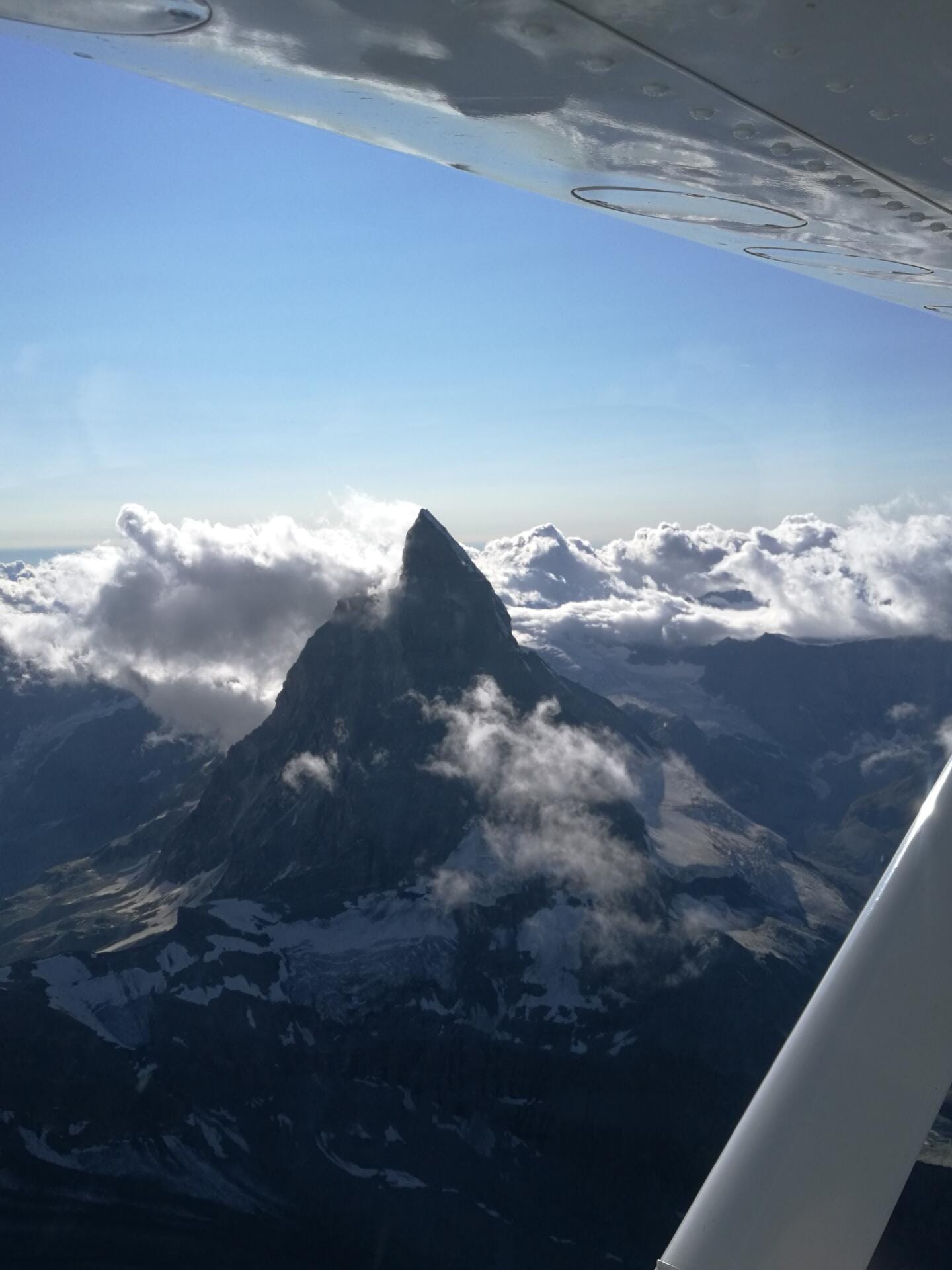 Matterhorn hautnah - der spektakulärste Alpenflug - France