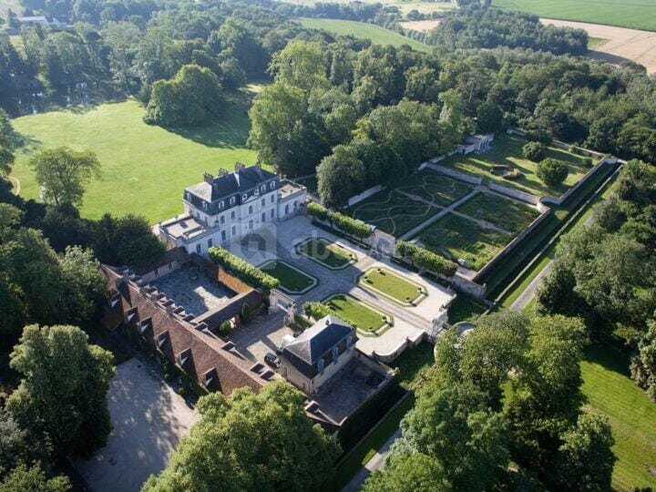 CHATEAUX DE SEINE-ET-MARNE, ENTRE MEDIEVAL ET GRAND SIECLE