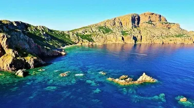 Entre Mer et Montagne en Hélicoptère - Vol Privatif