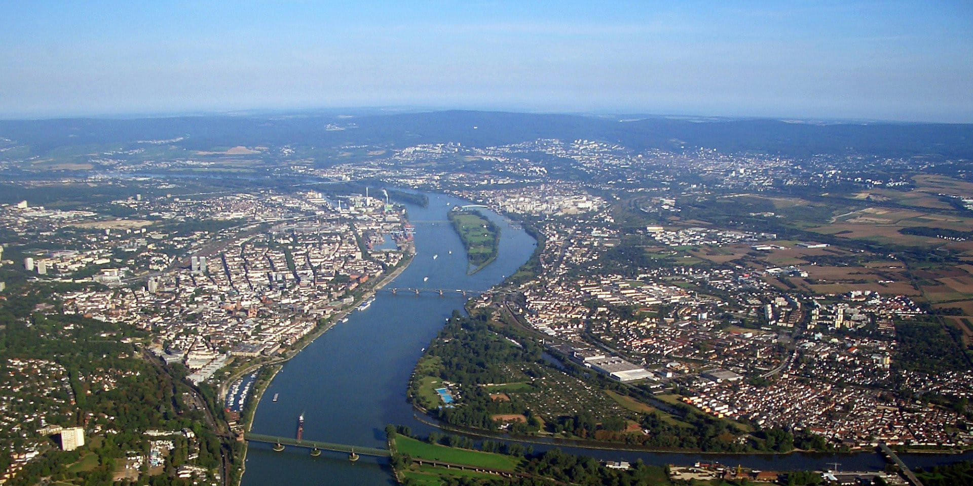 Nördliche Bergstraße und Loreley von oben entdecken