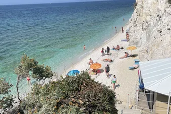 Short Flyout to Elba (Italy) or Corsica (Calvi)