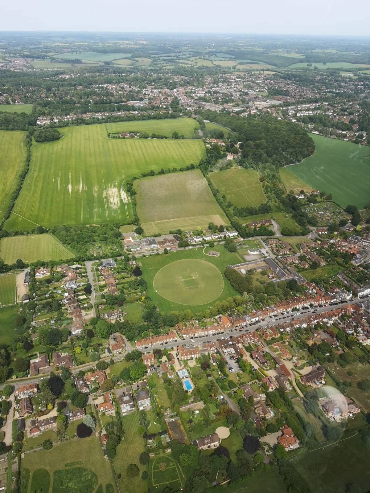 A 60 min Helicopter Flight Over The Chilterns