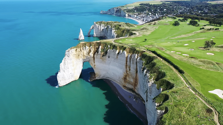 ✈️ Vol panoramique : Caen, Deauville, Honfleur & Étretat