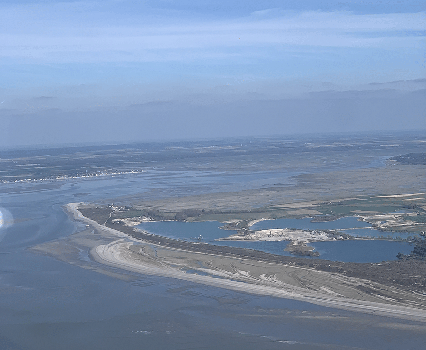 Cap la Baie de Somme depuis Abbeville en hélicoptère