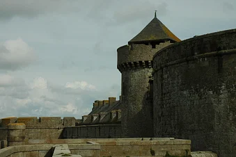 A Return Flight to the Historic Walled City of St Malo