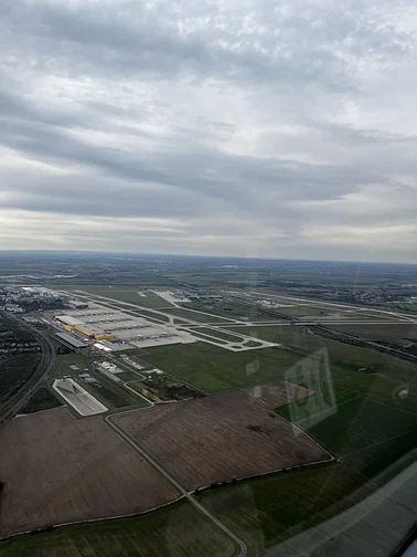 Stadt, Startbahn, Skyline