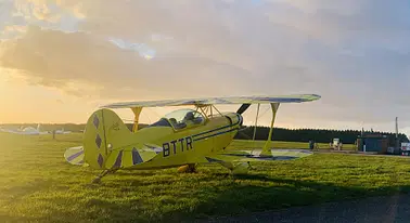 20 Minute Pitts Aerobatics flight with briefing