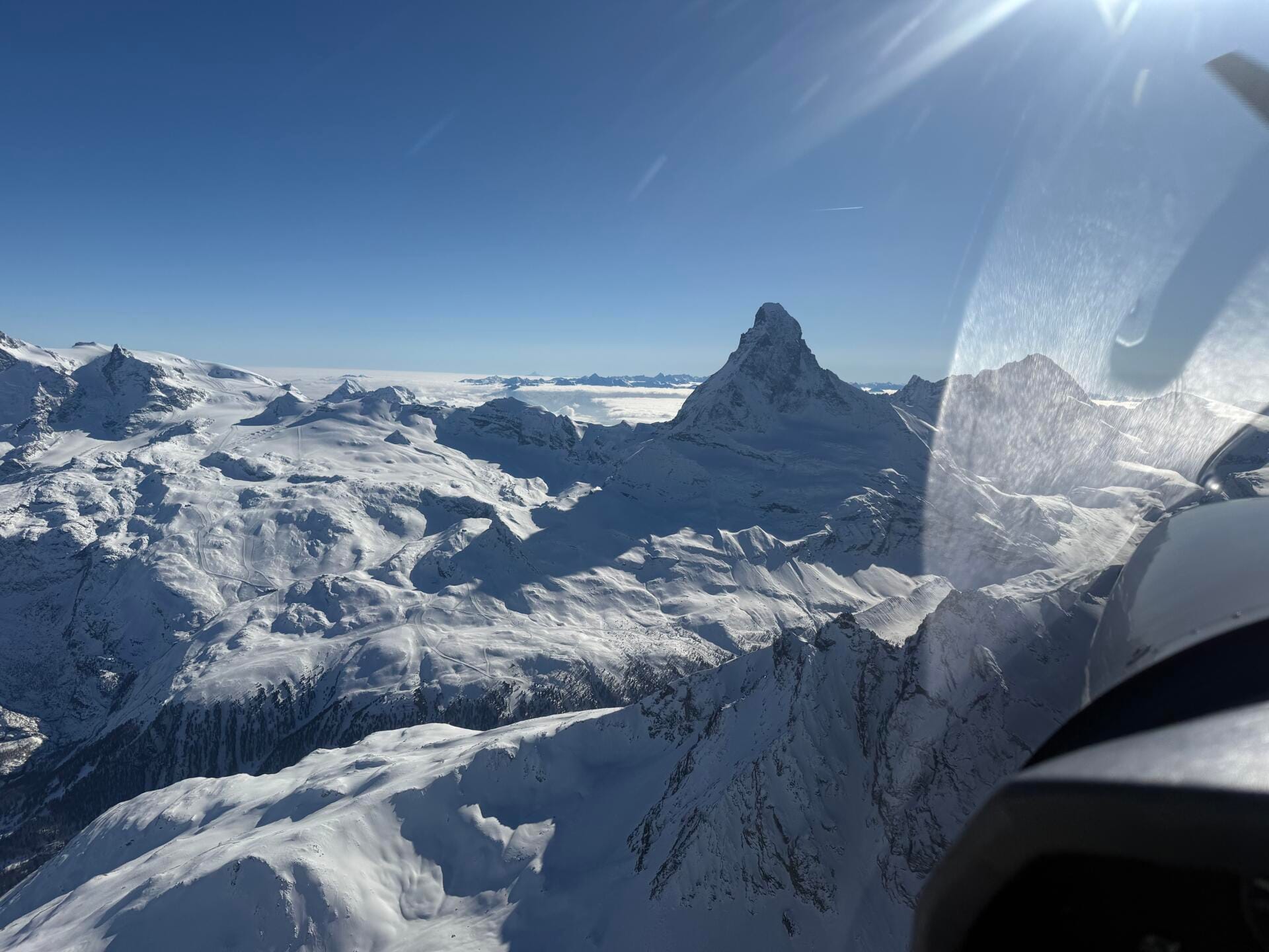 Vol au Mont Blanc et Cervin avec pause cafè ou repas á Sion