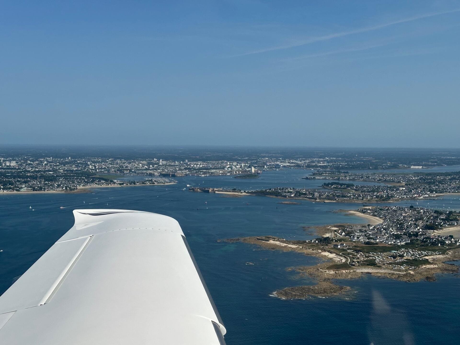 LES GLENANS / GROIX / LA RIA d'ETEL. FINISTERE et MORBIHAN
