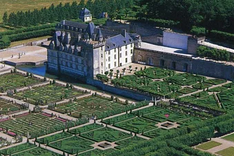 Balade aérienne : Châteaux de la Loire Ouest (2 passagers)