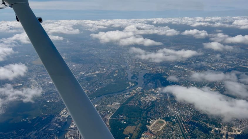 Berlin Rundflug in der Cessna 172 Skyhawk