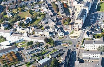 Vol : Centre Bretagne, Lac de Guerlédan, Abbaye de Bon-Repos