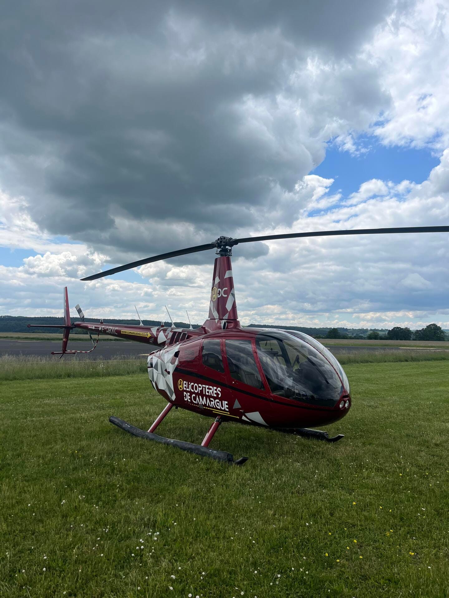 Robinson R66
