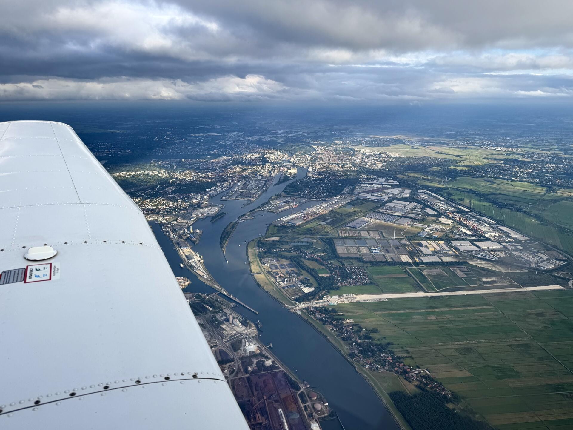 Rundflug ab Bremen – Norddeutschland von oben erleben