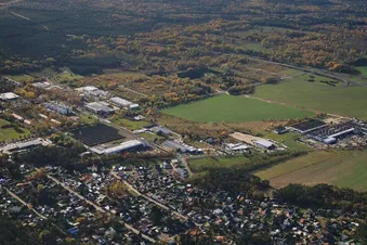 (Mittag) Essen in Schönhagen mit Überflug Potsdam