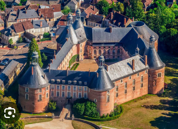 Bords de Loire-Sancerrois-St Fargeau-Guedelon