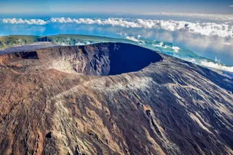 Découvrir le Piton de la Fournaise en Hélicoptère