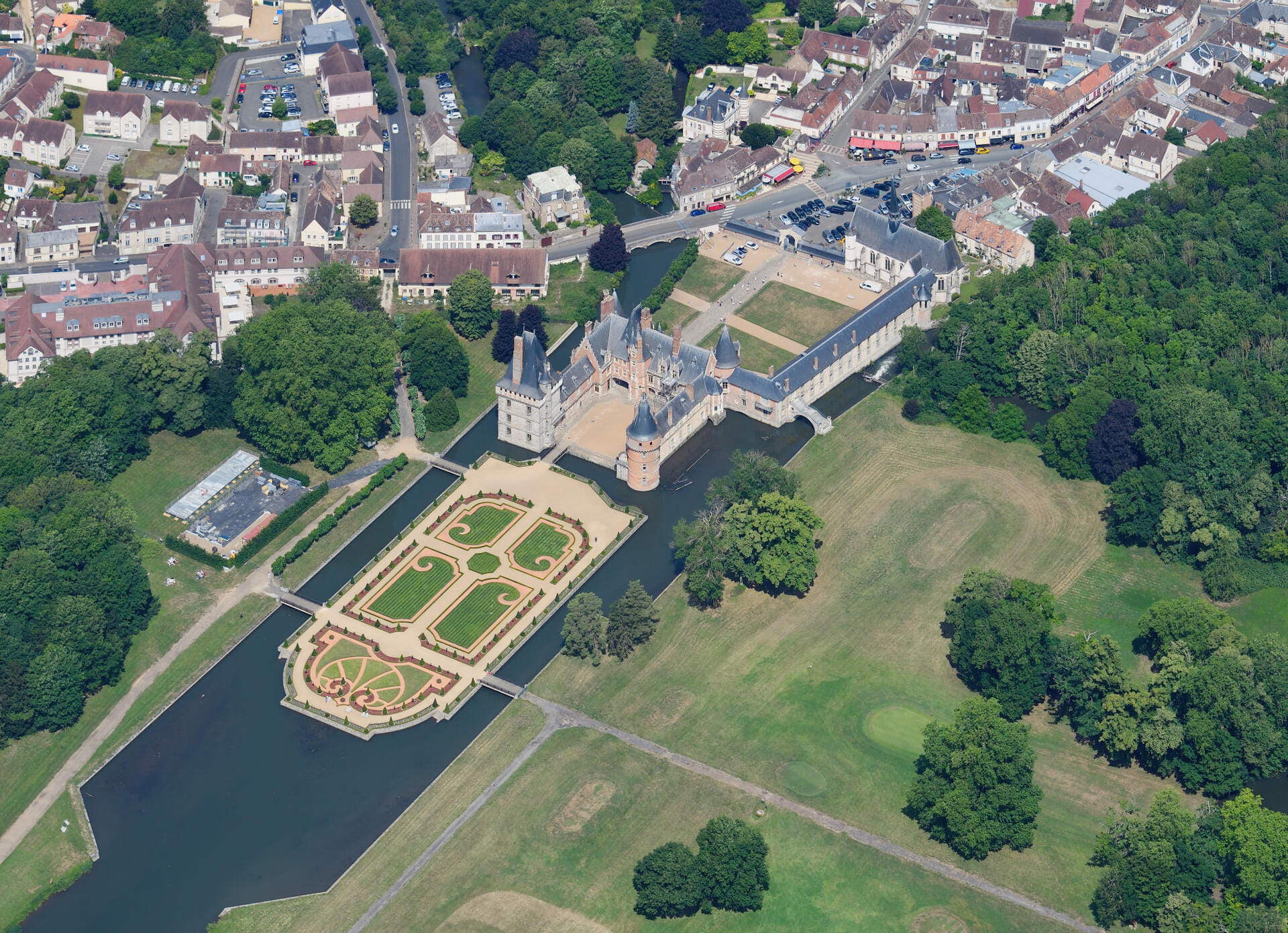 CHATEAU DE MAINTENON