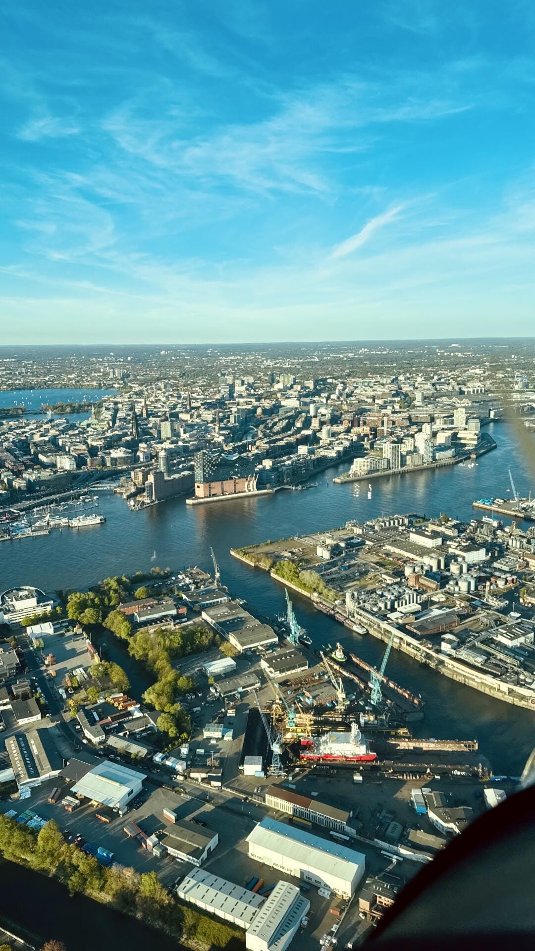 Rundflug über Hamburg