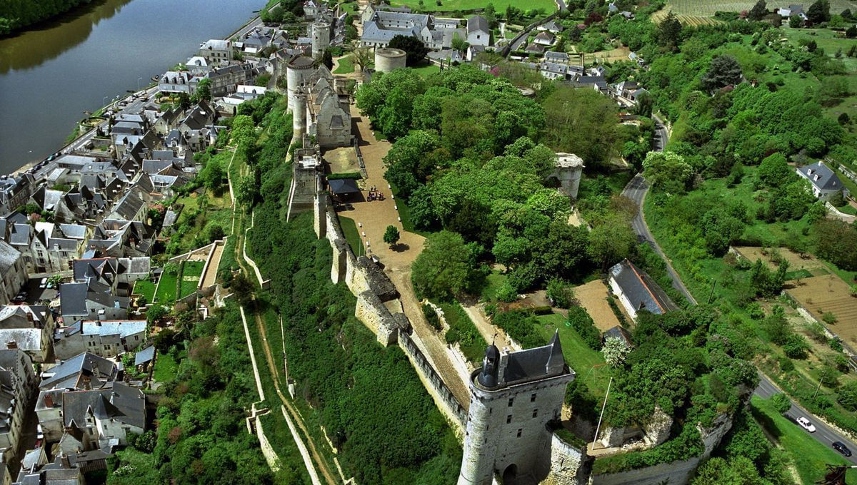 Balade aérienne : Châteaux de la Loire Ouest (2 passagers)