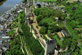 Balade aérienne : Châteaux de la Loire Ouest (2 passagers)
