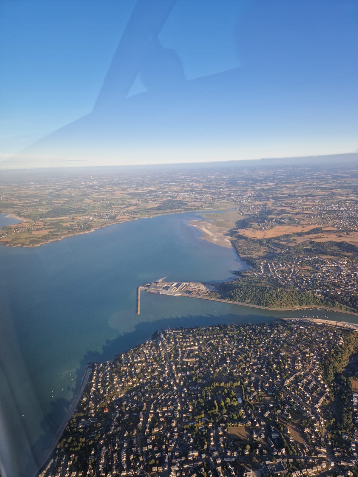 Survol de la baie de St Brieuc et du Cap Fréhel