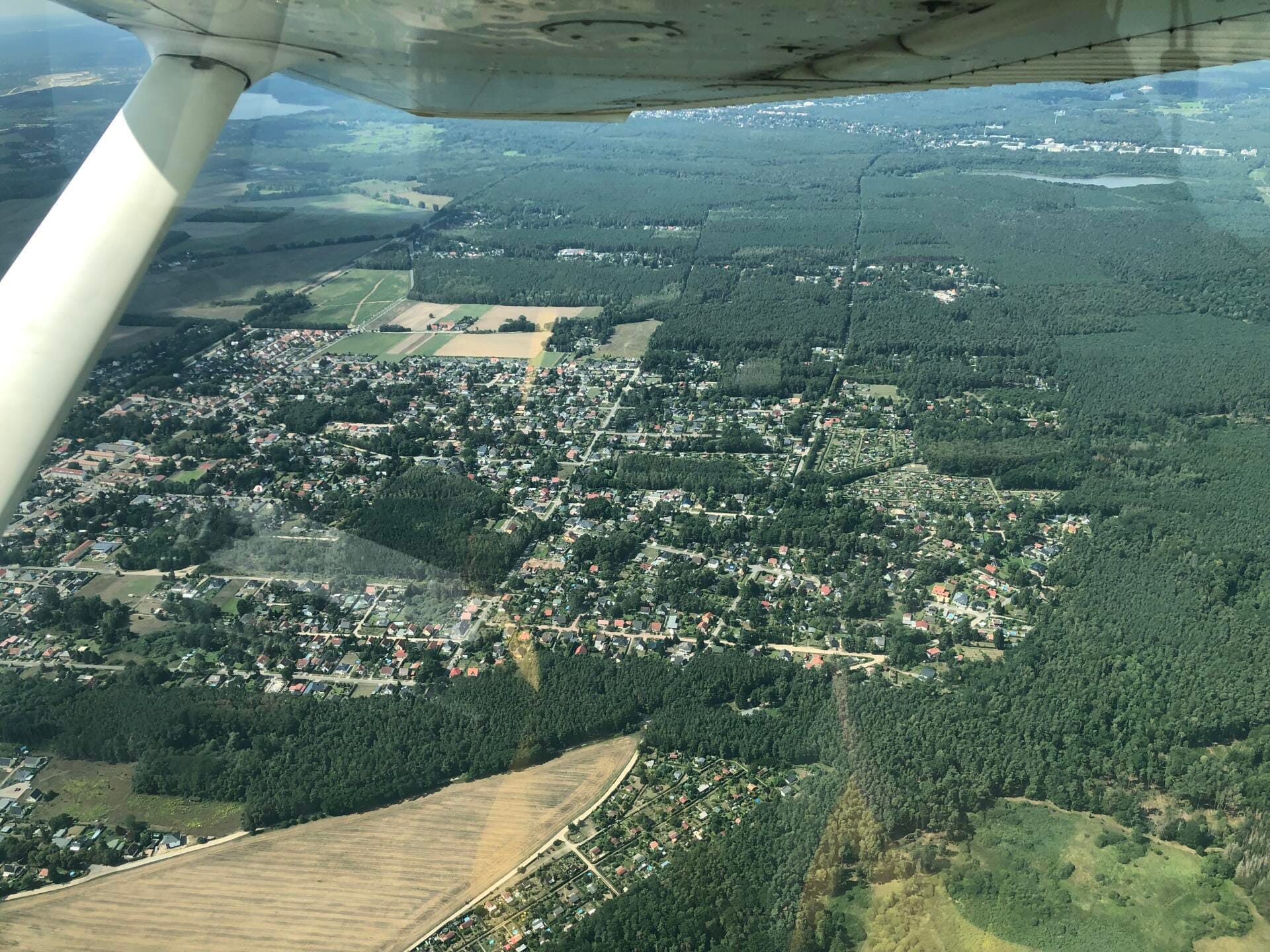 Ein Rundflug über das Oderbruch, entlang der ODER