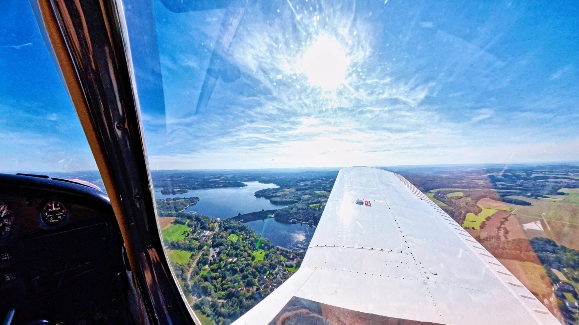Rundflug über das Sauerland & den Möhnesee