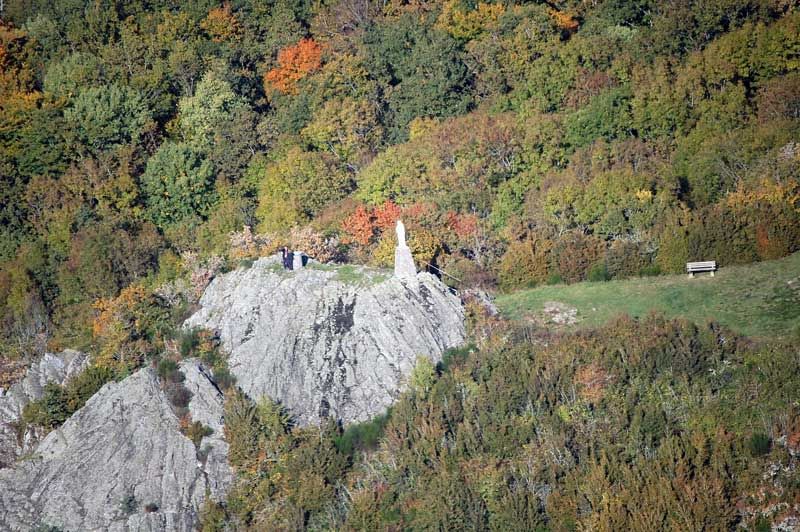 Survol de la Toscane d'Auvergne depuis Ambert