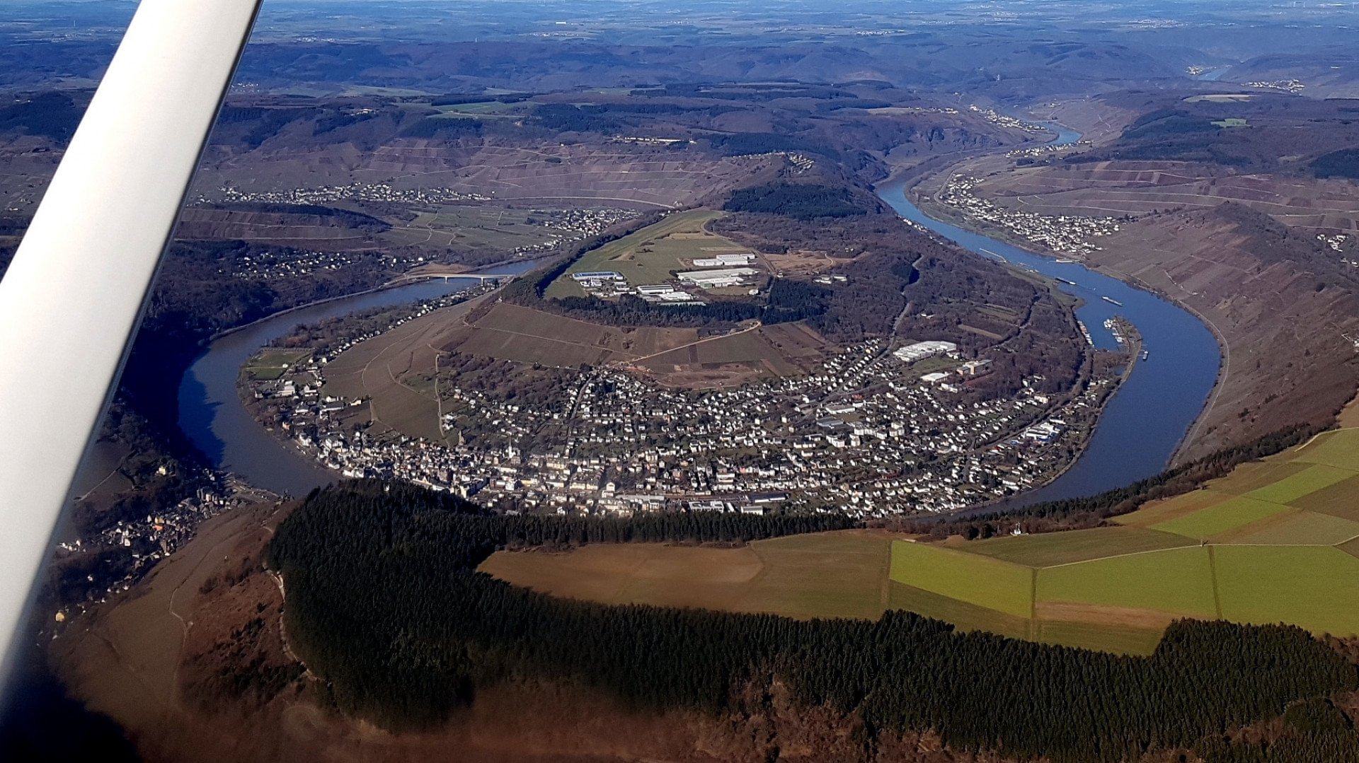 Mosel, Koblenz & Nürburgring (90 Min./ab 2 P.)