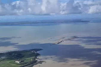 Baie du Mont-Saint-Michel en avion