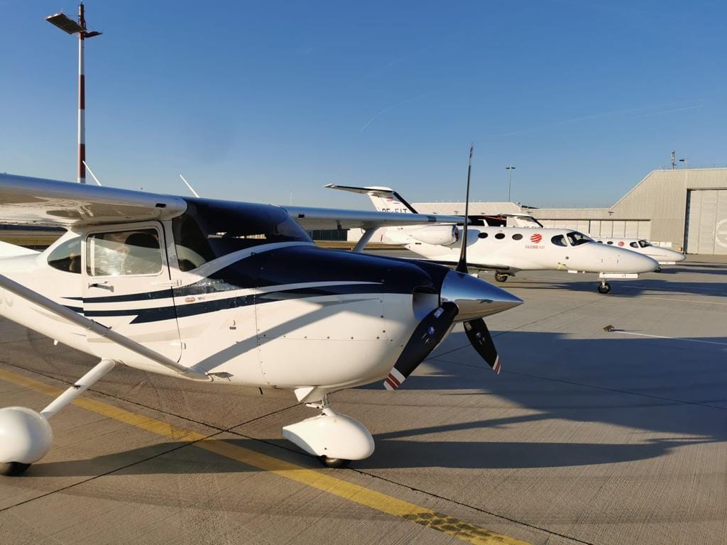 Cessna 182T Skylane