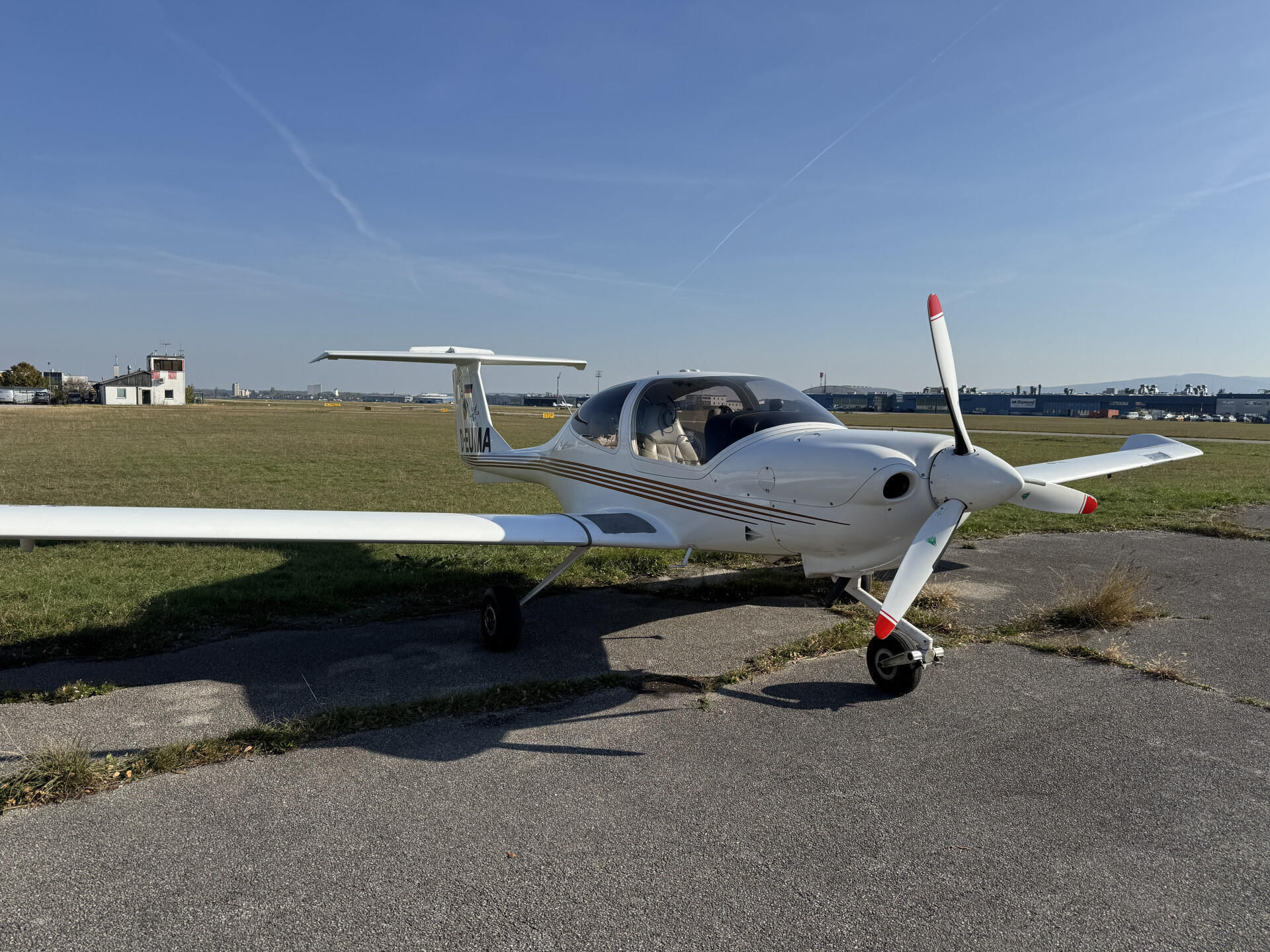 DA40 in LOAN (Wiener Neustadt East)