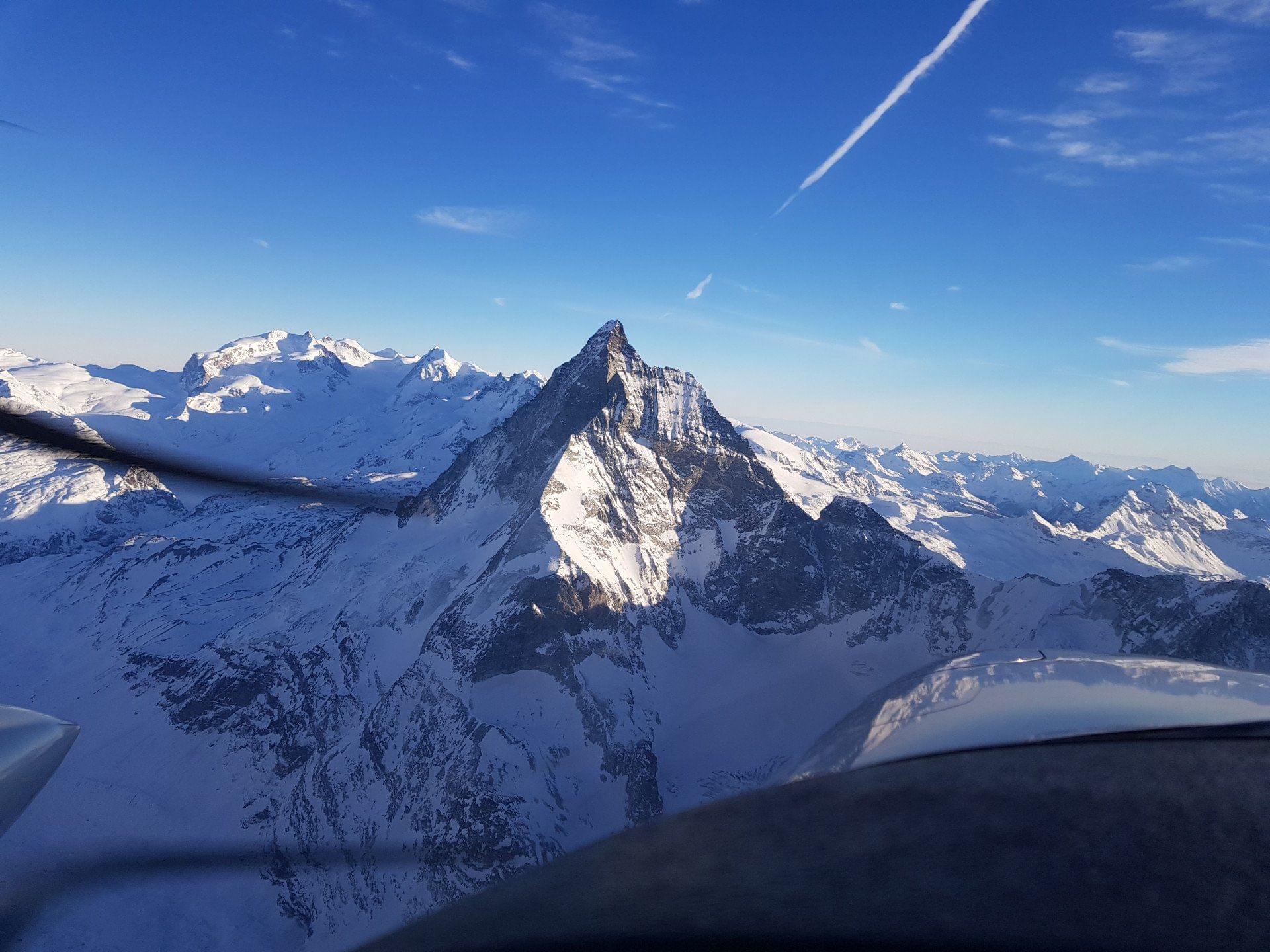 Matterhorn Mont Blanc sightseeing • Wingly