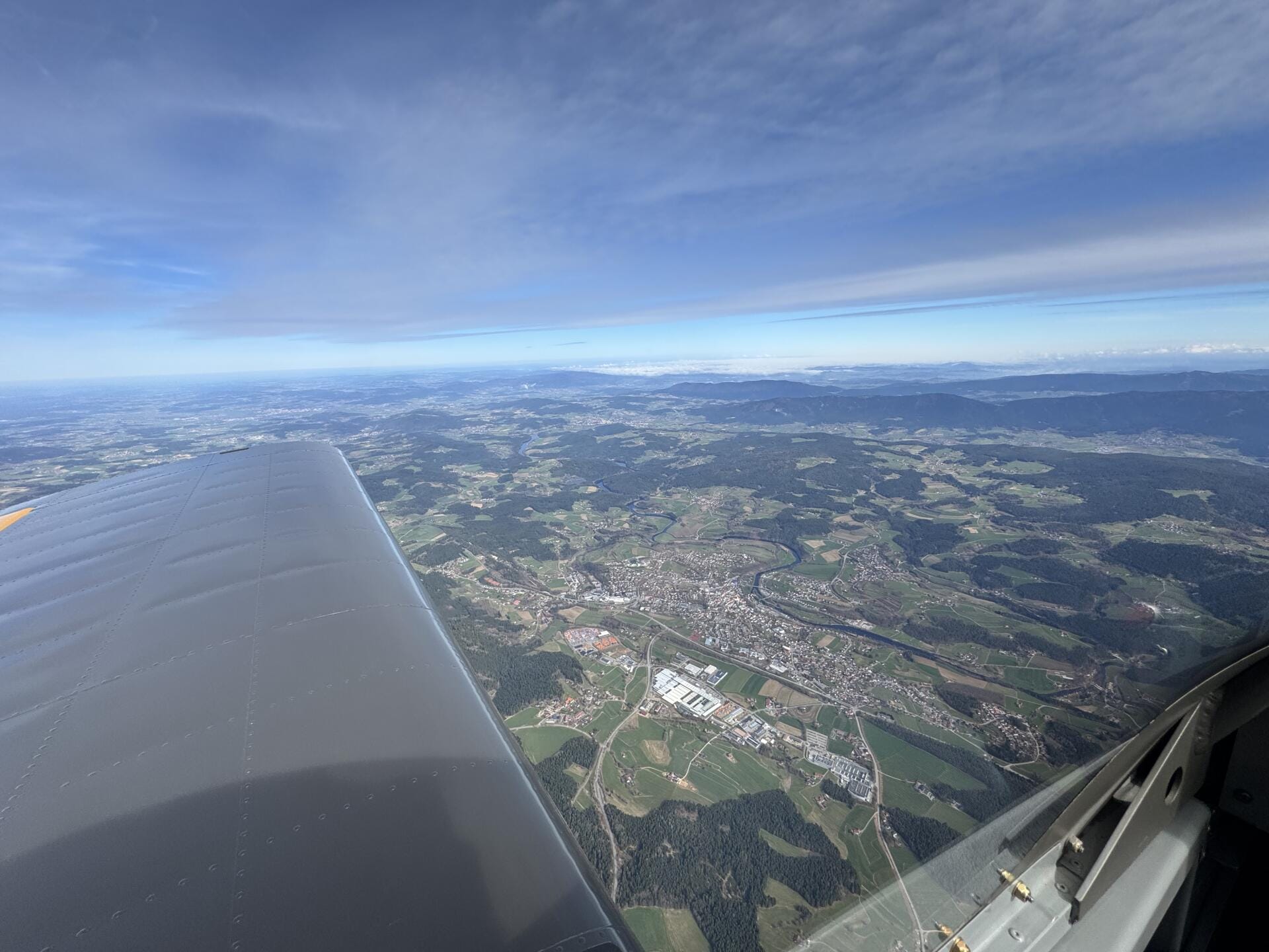 1 Stunde  fliegen - Strecke nach Belieben